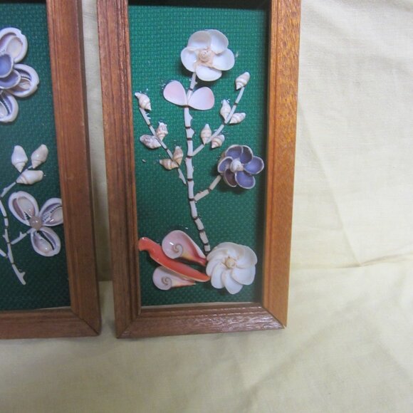 VTG PAIR OF SHELL ART PICTURES, 3D ART, HAND MADE FLORAL DESIGN - Picture 3 of 5